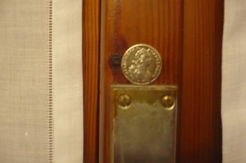 Монета 752 года